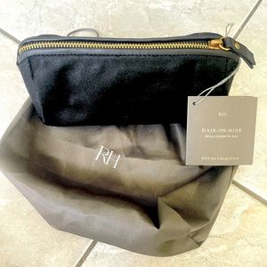 Restoration Hardware RH 💯 cowhide small cosmetic bag brand new with dust case